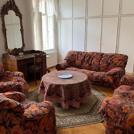 Libra Grande Venetian Style Apartment Budapest Ngoại thất bức ảnh